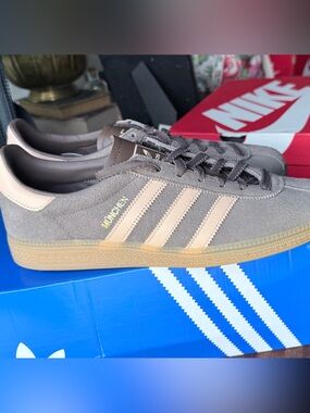 adidas MUNCHEN Suede Sneakers in Taupe with Beige Stripes